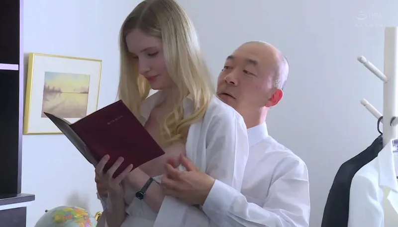 Vợ yêu chấp nhận làm bạn gái cho đối tác của Người chồng để trả nợ